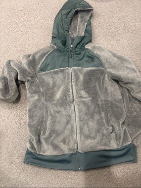 The North Face Gray and Teal Plush Hooded Fleece Jacket
